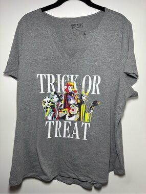 EUC Lane Bryant Disney Villains Trick or Treat Gray T-Shirt size 2X 18/20